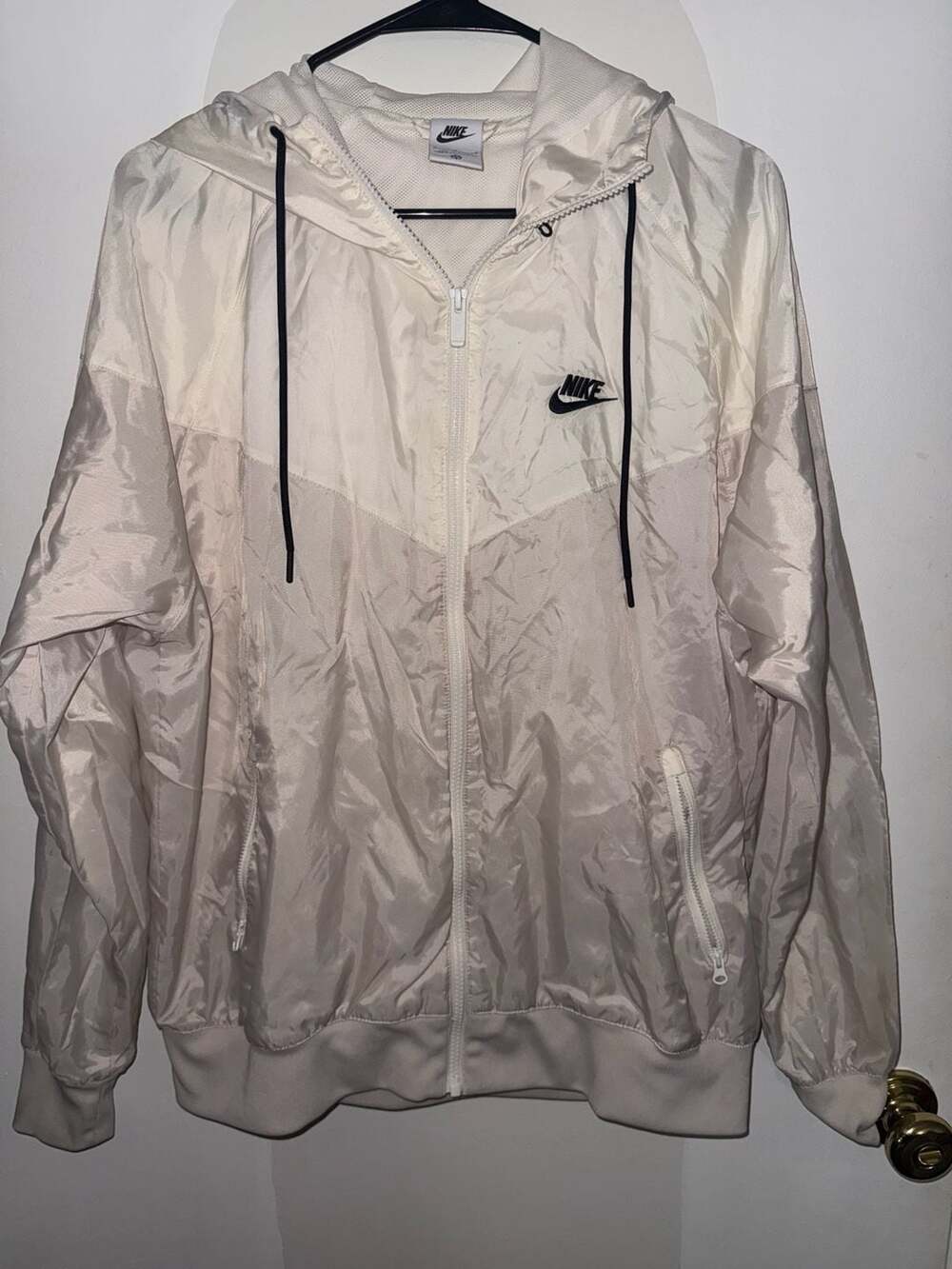 Nike Sportswear Windrunner Hooded Jacket in Light Orewood Brown/Sail